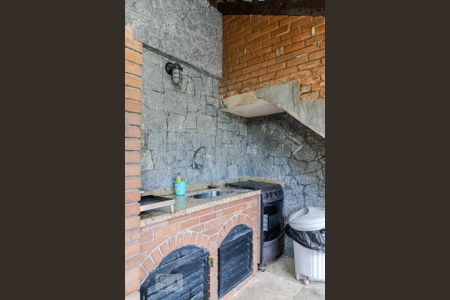 Casa à venda com 350m², 4 quartos e 2 vagas Casa à venda com 350m², 4 quartos e 2 vagasChurrasqueira - Andar (-4)