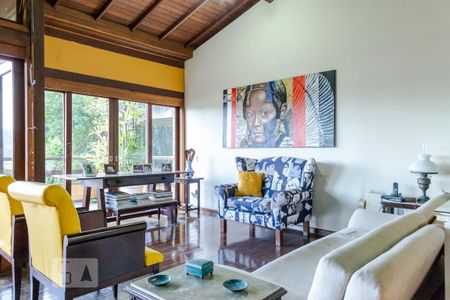 Casa à venda com 350m², 4 quartos e 2 vagas Casa à venda com 350m², 4 quartos e 2 vagasSala - Andar (-1)