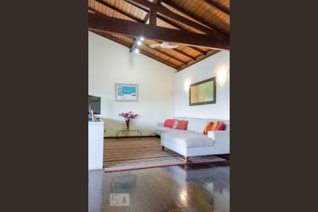 Casa à venda com 350m², 4 quartos e 2 vagas Casa à venda com 350m², 4 quartos e 2 vagasSala - Andar (-1)