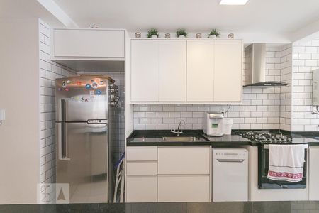 Apartamento à venda com 89m², 2 quartos e 2 vagasCozinha 