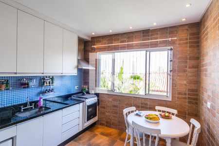 Casa à venda com 200m², 3 quartos e 1 vagaCozinha