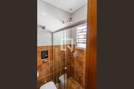 Casa à venda com 200m², 3 quartos e 1 vagaBanheiro