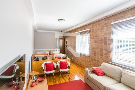 Sala de casa à venda com 3 quartos, 200m² em Vila Prudente, São Paulo