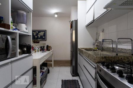 Apartamento para alugar com 77m², 3 quartos e 1 vagaCozinha