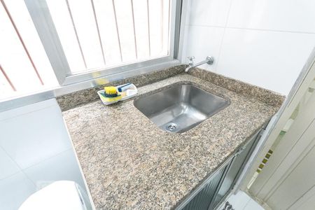 Apartamento à venda com 70m², 3 quartos e 1 vagaÁrea de serviço 