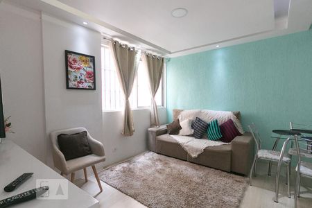 Sala de apartamento para alugar com 3 quartos, 70m² em Aclimação, São Paulo