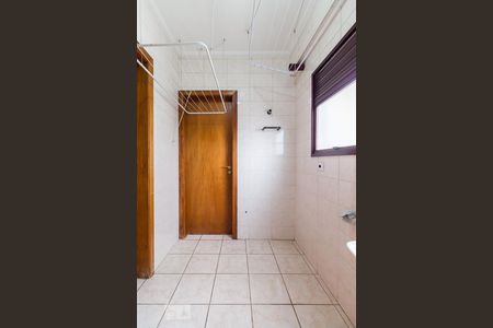 Apartamento à venda com 94m², 3 quartos e 2 vagasÁrea de serviço