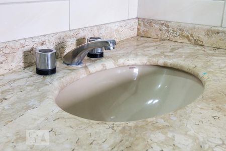 Apartamento à venda com 94m², 3 quartos e 2 vagasDetalhe pia 