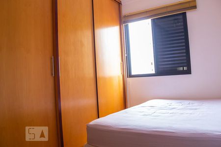 Quarto de apartamento para alugar com 2 quartos, 50m² em Bosque da Saúde, São Paulo