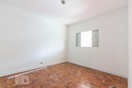 Quarto 1 de casa para alugar com 2 quartos, 100m² em Parque Vitória, São Paulo