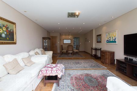 Sala de apartamento para alugar com 3 quartos, 210m² em Cerqueira César, São Paulo