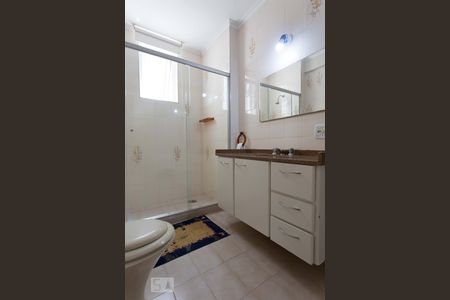 Apartamento para alugar com 210m², 3 quartos e 2 vagas Apartamento para alugar com 210m², 3 quartos e 2 vagasBanheiro