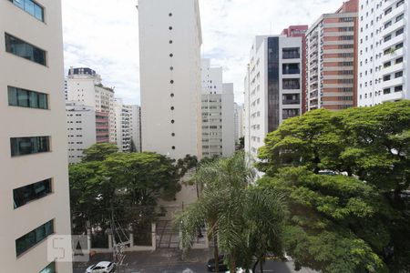 Apartamento para alugar com 210m², 3 quartos e 2 vagas Apartamento para alugar com 210m², 3 quartos e 2 vagasVista