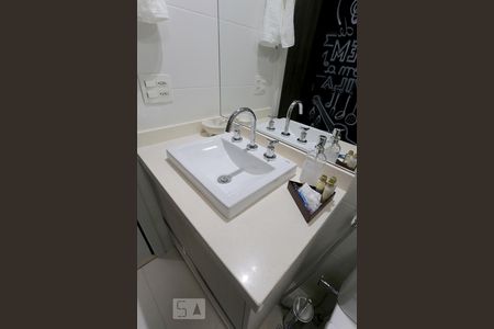 Studio para alugar com 31m², 1 quarto e sem vaga Studio para alugar com 31m², 1 quarto e sem vagaBanheiro