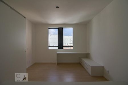 Sala e Quarto de kitnet/studio para alugar com 1 quarto, 27m² em Bethaville I, Barueri