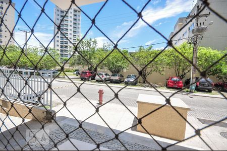 Quarto 1 de apartamento para alugar com 2 quartos, 50m² em Jacarepaguá, Rio de Janeiro