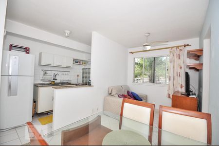 Apartamento para alugar com 50m², 2 quartos e 1 vagaSala