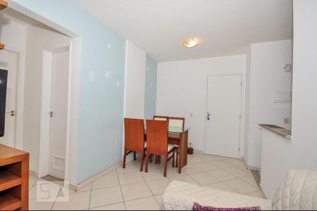 Apartamento para alugar com 50m², 2 quartos e 1 vagaSala