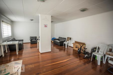 Apartamento à venda com 48m², 1 quarto e 1 vaga Apartamento à venda com 48m², 1 quarto e 1 vagaÁrea comum - Salão de festas
