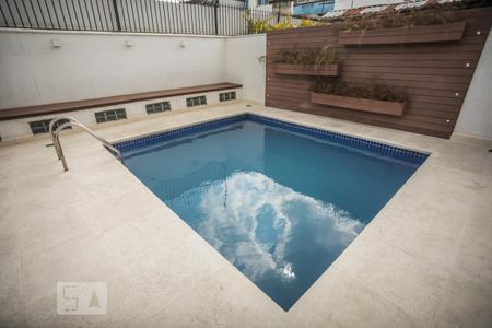 Apartamento à venda com 48m², 1 quarto e 1 vaga Apartamento à venda com 48m², 1 quarto e 1 vagaÁrea comum - Piscina