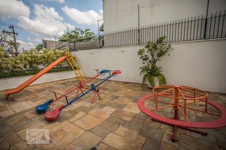 Apartamento à venda com 48m², 1 quarto e 1 vaga Apartamento à venda com 48m², 1 quarto e 1 vagaÁrea Comum - Playground