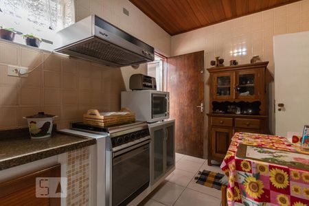 Casa à venda com 140m², 3 quartos e 2 vagasCozinha