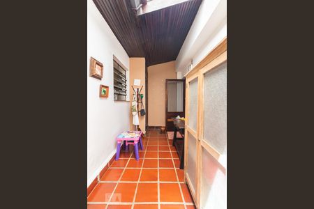 Casa à venda com 140m², 3 quartos e 2 vagasQuintal