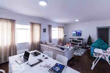 Sala de apartamento para alugar com 3 quartos, 130m² em Pacaembu., São Paulo