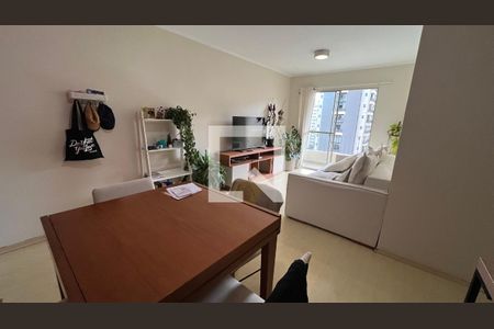 Sala de apartamento à venda com 3 quartos, 75m² em Pinheiros, São Paulo