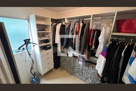 Apartamento para alugar com 75m², 3 quartos e 1 vagaCloset