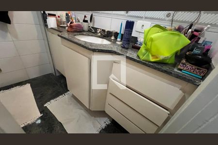 Apartamento para alugar com 75m², 3 quartos e 1 vagaBanheiro