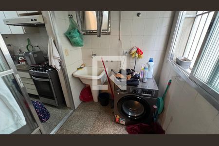 Apartamento para alugar com 75m², 3 quartos e 1 vagaÁrea de Serviço