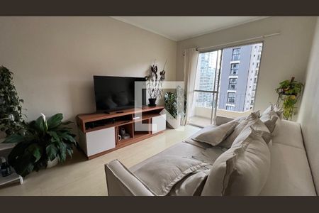 Sala de apartamento à venda com 3 quartos, 75m² em Pinheiros, São Paulo