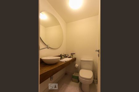 Apartamento à venda com 80m², 2 quartos e 1 vaga Apartamento à venda com 80m², 2 quartos e 1 vagaLavabo