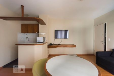 Apartamento para alugar com 1 quarto, 42m² em Indianópolis, São Paulo
