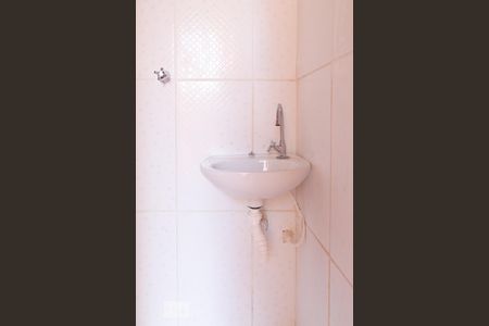 Casa para alugar com 150m², 2 quartos e 2 vagas Casa para alugar com 150m², 2 quartos e 2 vagasBanheiro de serviço