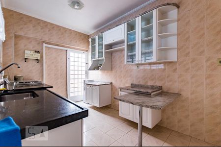 Casa à venda com 200m², 4 quartos e 3 vagasCozinha