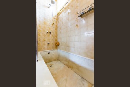 Casa à venda com 200m², 4 quartos e 3 vagasBanheiro