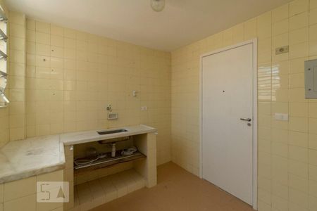 Cozinha de apartamento para alugar com 2 quartos, 75m² em Santa Rosa, Niterói