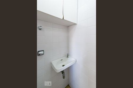 Apartamento à venda com 90m², 3 quartos e 1 vaga Apartamento à venda com 90m², 3 quartos e 1 vagaBanheiro de Serviço