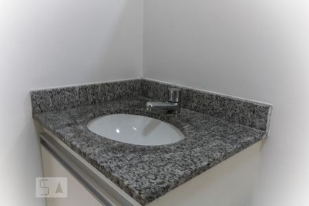 Pia de apartamento para alugar com 3 quartos, 78m² em Rudge Ramos, São Bernardo do Campo