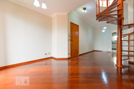 Apartamento para alugar com 180m², 3 quartos e 3 vagasSala