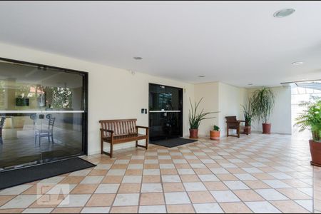 Apartamento à venda com 92m², 2 quartos e 2 vagasÁrea de Circulação