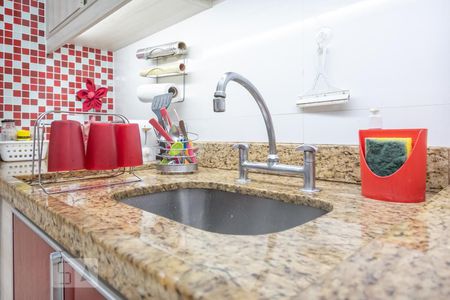 Apartamento à venda com 90m², 2 quartos e 1 vagaCozinha