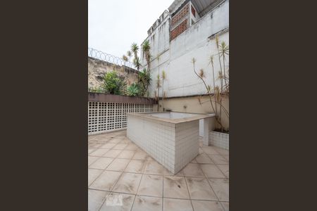 Apartamento à venda com 90m², 2 quartos e 1 vagaÁrea para churrascos