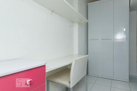 Área de estudo de casa para alugar com 1 quarto, 40m² em Jardim Oriental, São Paulo