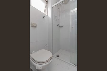 Apartamento à venda com 167m², 2 quartos e 2 vagas Apartamento à venda com 167m², 2 quartos e 2 vagasSuíte