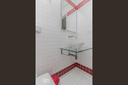 Banheiro de apartamento à venda com 2 quartos, 167m² em Vila Santo Estéfano, São Paulo