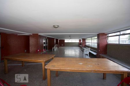 Apartamento à venda com 87m², 2 quartos e 1 vagasalão de festas 