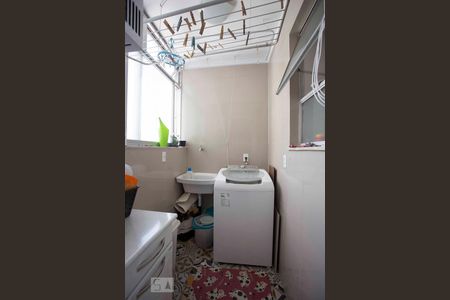 Apartamento à venda com 87m², 2 quartos e 1 vagaárea de serviço